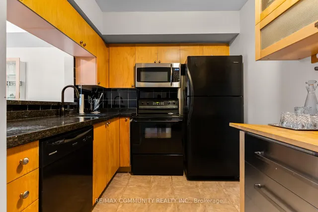 Additional image 7 of 3 Everson Dr Unit 102