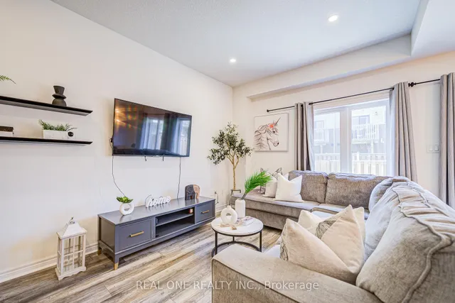 Additional image 6 of 31 Garlent Ave