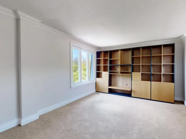 Additional image 25 of 248 Glengrove Ave