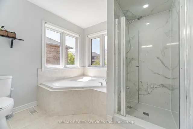 Additional image 25 of 69 Harbourtown Cres