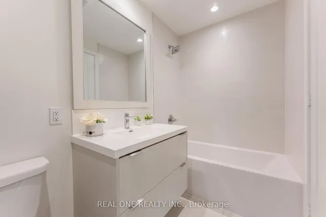 Additional image 2 of 80 Vanauley St Unit 303