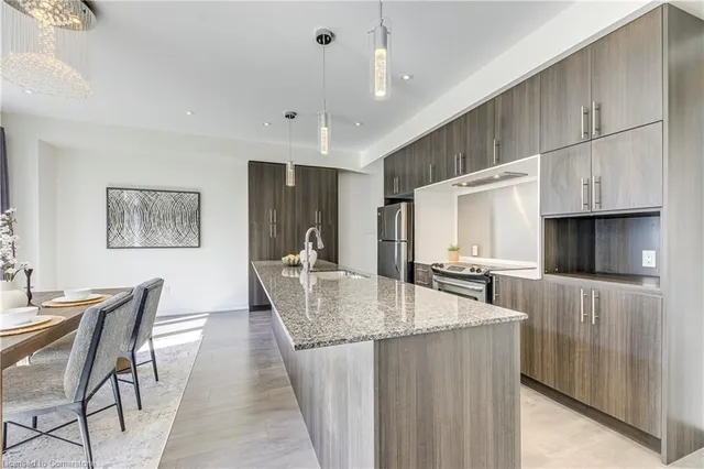 Additional image 19 of 301 Squire Crescent Cres