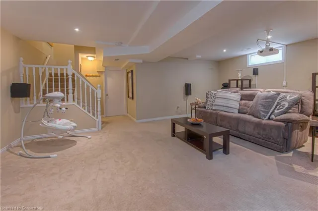 Additional image 24 of 17 Rosemount Dr