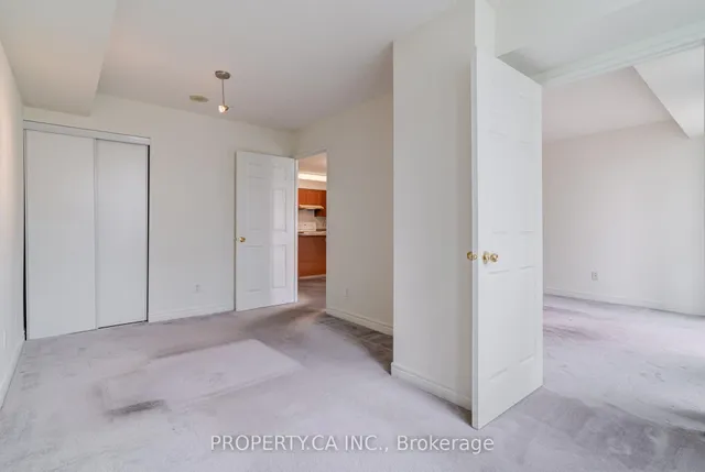 Additional image 20 of 18 Parkview Ave Unit 1008