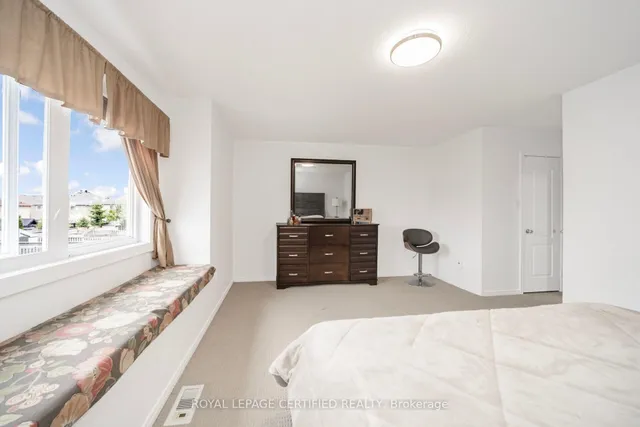 Additional image 14 of 79 Native Landing