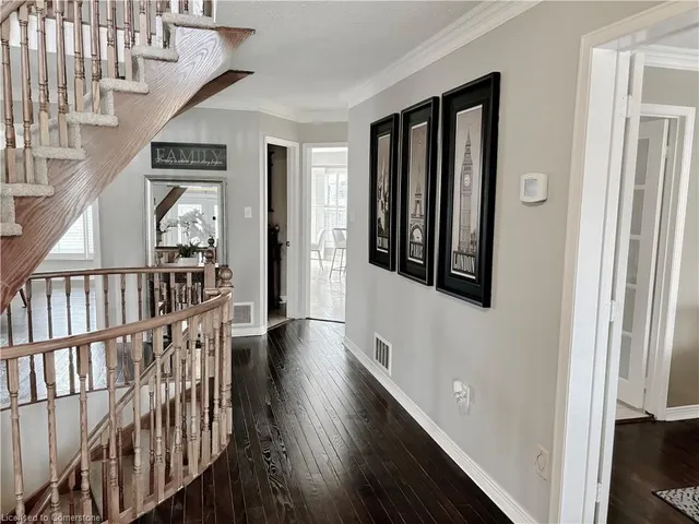 Additional image 9 of 2056 Hadfield Crt