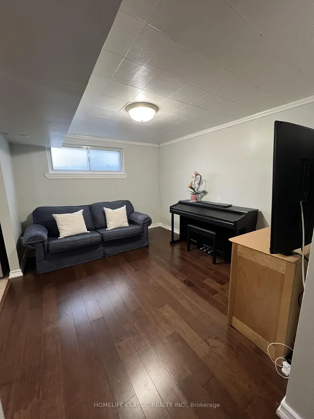 Additional image 32 of 19 Neames Cres