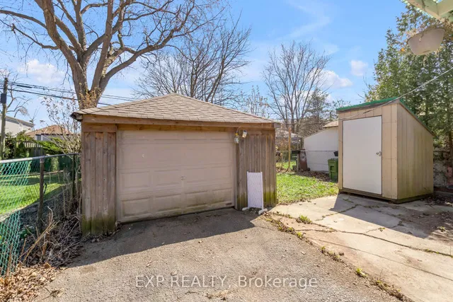 Additional image 38 of 23 Struthers St