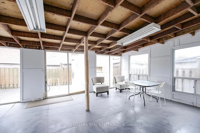 Additional image 15 of 39 Saddletree Tr