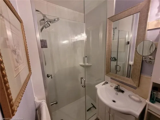 Additional image 12 of 2 Craigroyston Rd