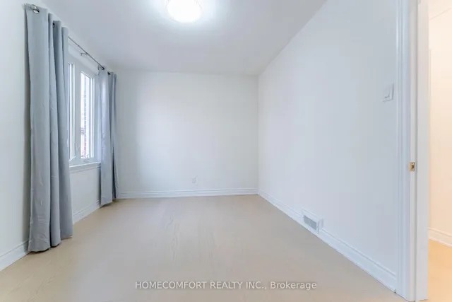 Additional image 16 of 128 Rexleigh Dr