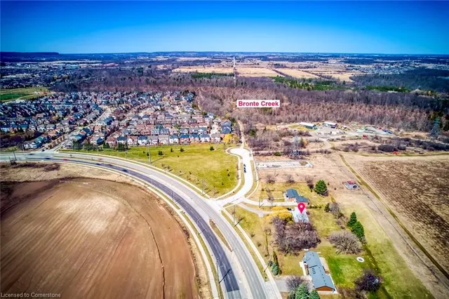 Additional image 4 of 1515 Burloak Dr