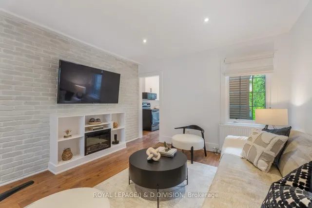 Additional image 9 of 325 Davisville Ave