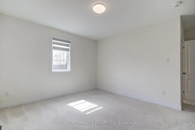 Additional image 26 of 28 Yvonne Dr