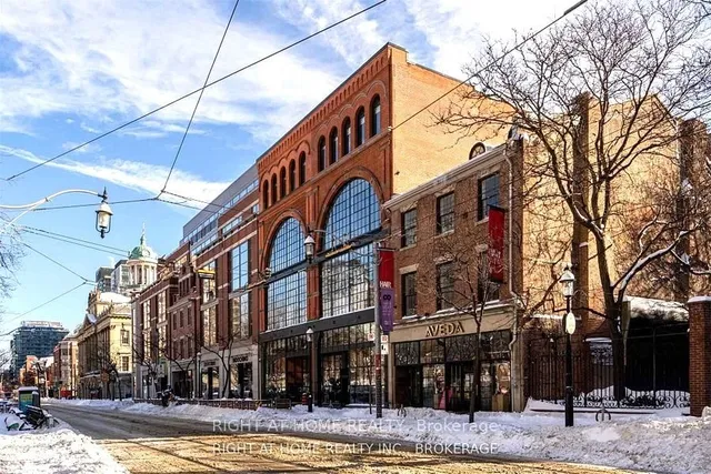 Additional image 40 of 92 King St Unit 403