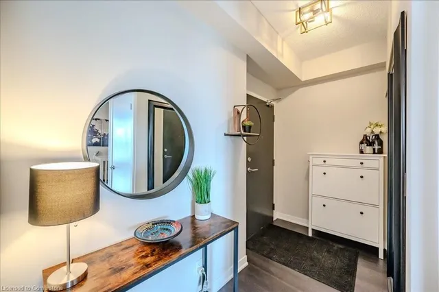 Additional image 10 of 85 Duke St Unit 1412