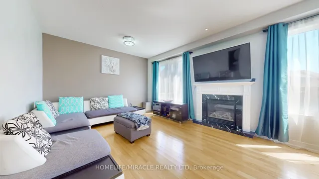 Additional image 11 of 33 Garryoaks Dr