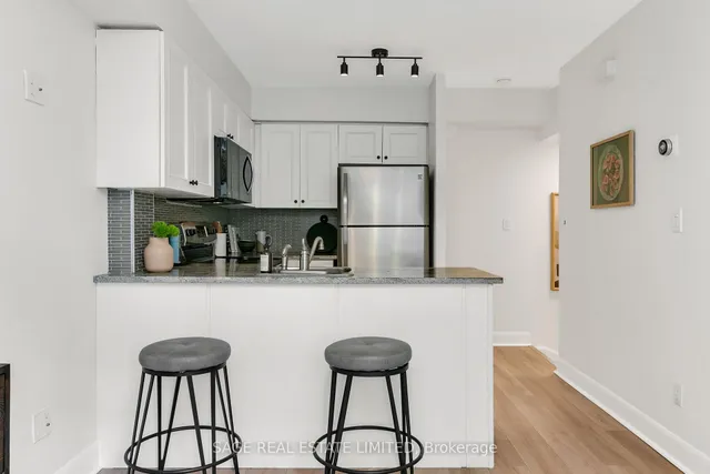 Additional image 5 of 415 Jarvis St Unit 373