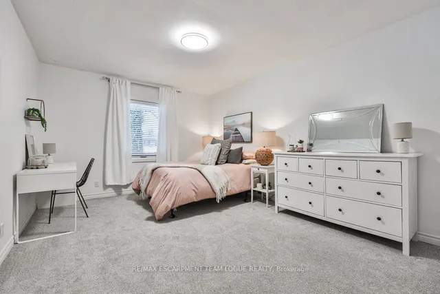 Additional image 16 of 306 SHOREVIEW Rd