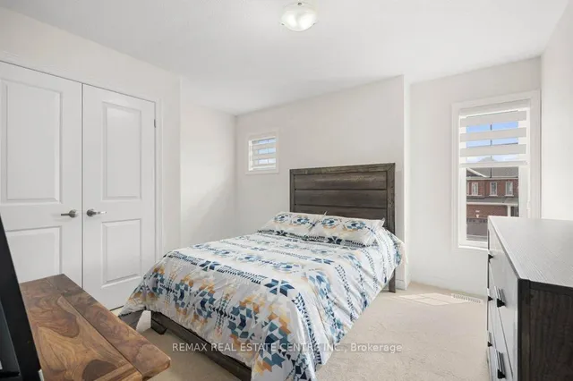 Additional image 28 of 137 Haldimand St