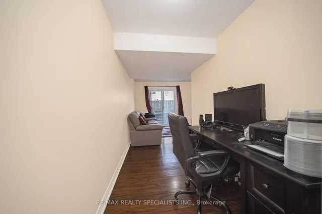Additional image 37 of 46 Carleton Pl