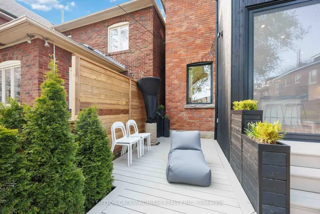 Additional image 43 of 427 Annette St