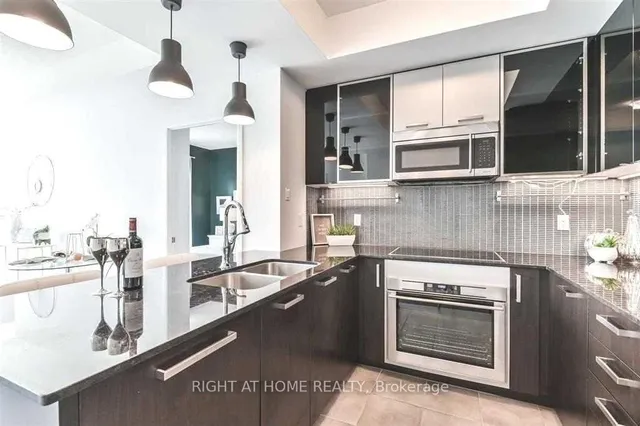 Additional image 9 of 5162 Yonge St Unit 2615