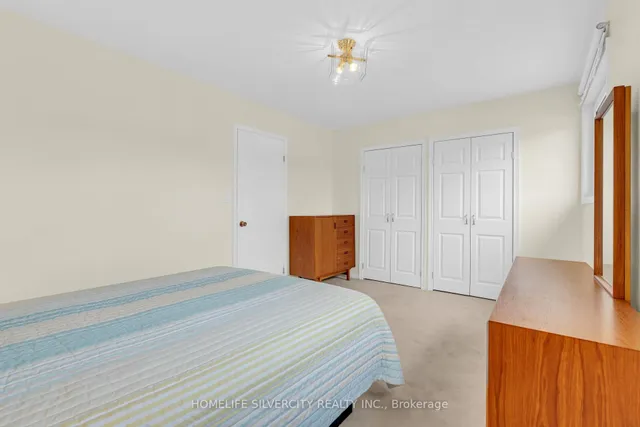 Additional image 21 of 140 Folkstone Cres