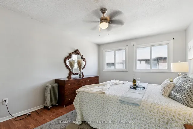 Additional image 36 of 2 Dailing Gate Unit 56