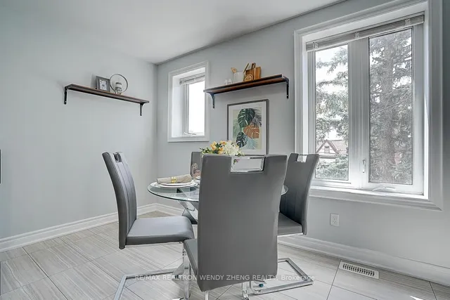 Additional image 20 of 245 Montrose Ave