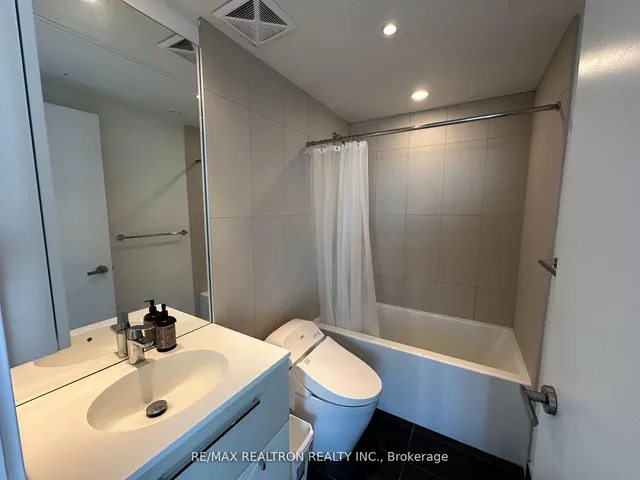 Additional image 8 of 15 Grenville St Unit 4603