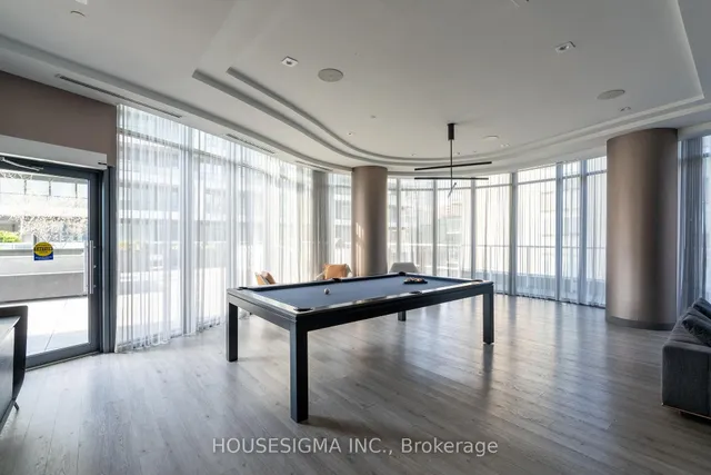 Additional image 37 of 403 Church St Unit 902