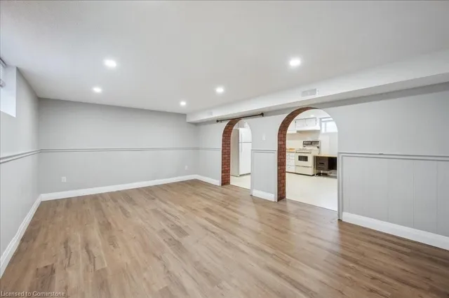 Additional image 31 of 238 Belmont Ave