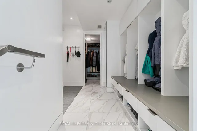 Additional image 45 of 64 Bannockburn Ave