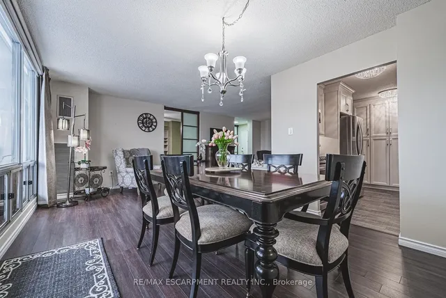 Additional image 10 of 2055 UPPER MIDDLE Rd Unit 304