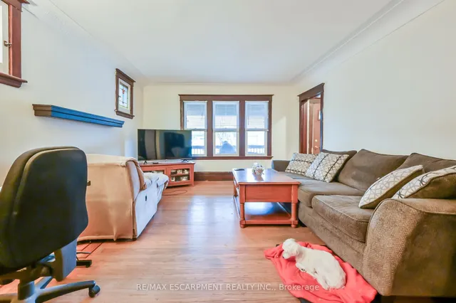 Additional image 12 of 1597 King St