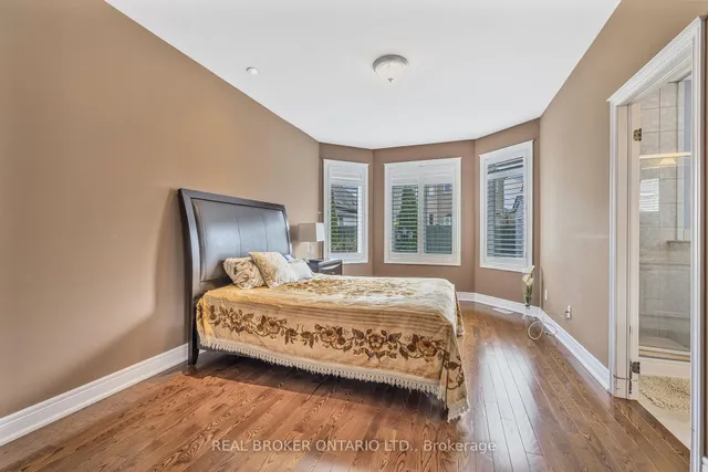 Additional image 31 of 28 Hampton Springs Dr