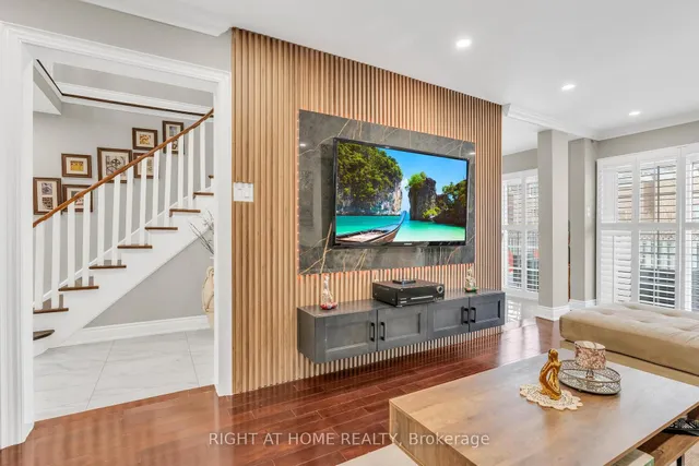 Additional image 19 of 1595 Meadowfield Cres