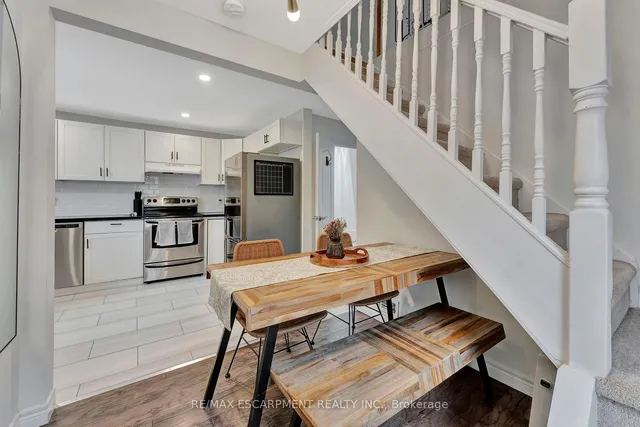 Additional image 13 of 65 Connaught Ave