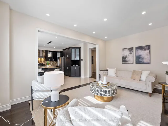 Additional image 14 of 27 Lampman Cres