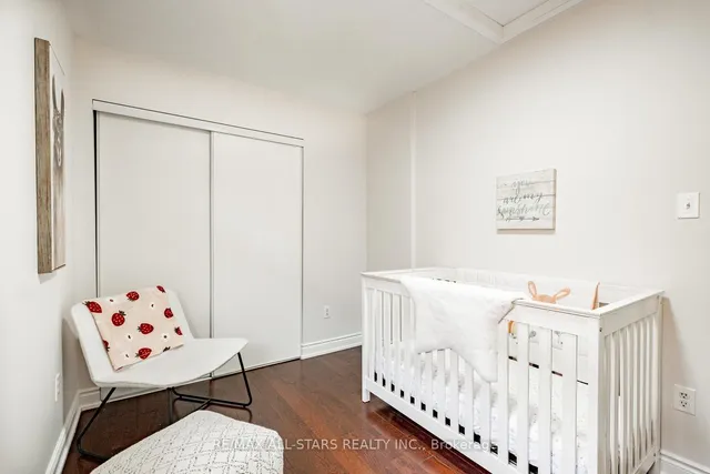 Additional image 36 of 126 Lake Louise Dr