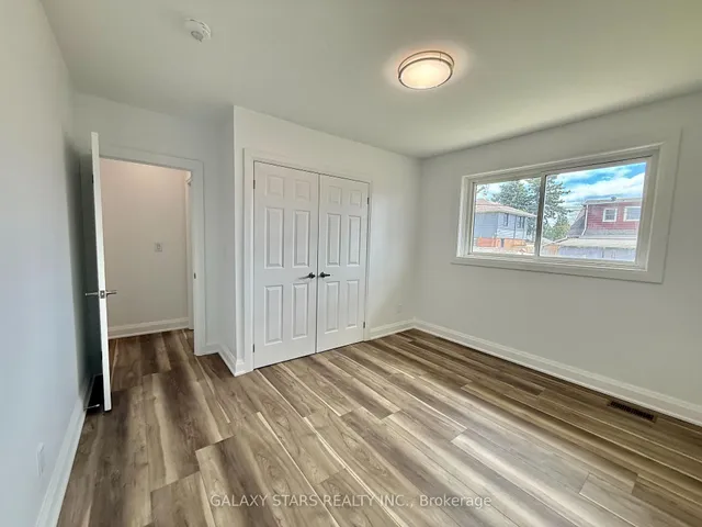 Additional image 20 of 57 Moorecroft Cres