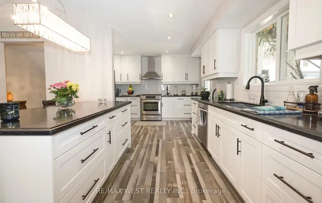 Additional image 13 of 7110 Codlin Ave