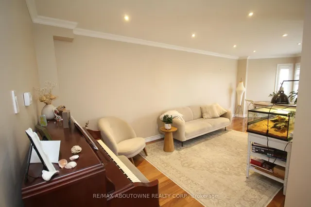 Additional image 6 of 5102 Thornburn Dr