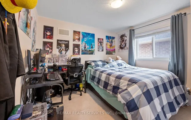 Additional image 29 of 31 Rambling Oak Dr