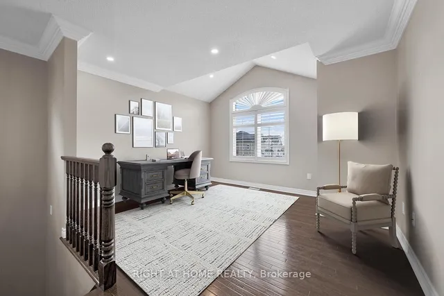 Additional image 25 of 1445 Laurier Ave