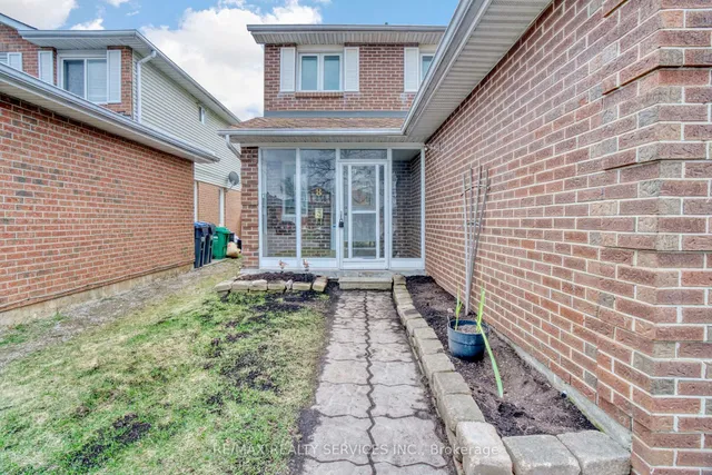 Additional image 2 of 8 Luminous Crt