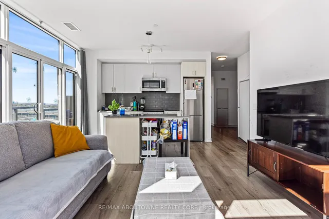 Additional image 9 of 1195 The Queensway Ave Unit PH1007