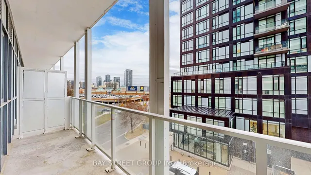 Additional image 35 of 180 Fairview Mall Dr Unit 503