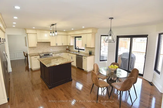 Additional image 19 of 81 Jerome Park Dr